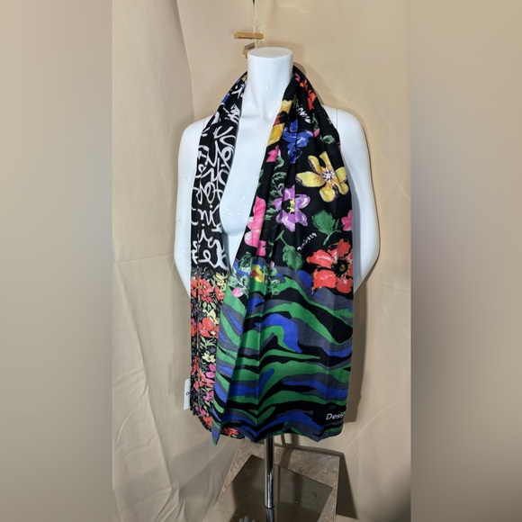 🔥NWT Desigual Long Scarf/Shawl - Picture 2 of 11